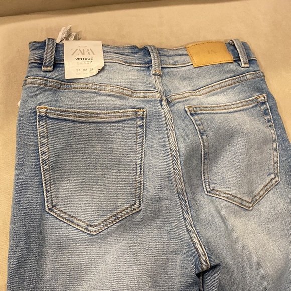ZARA High Rise Skinny Jeans - Picture 8 of 9